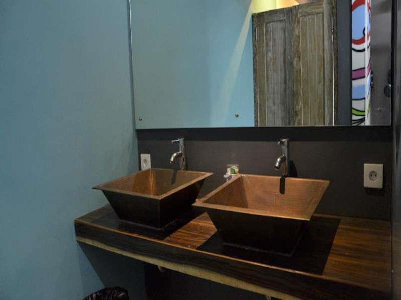 Nau Here Hostel Kuta  Bagian luar foto