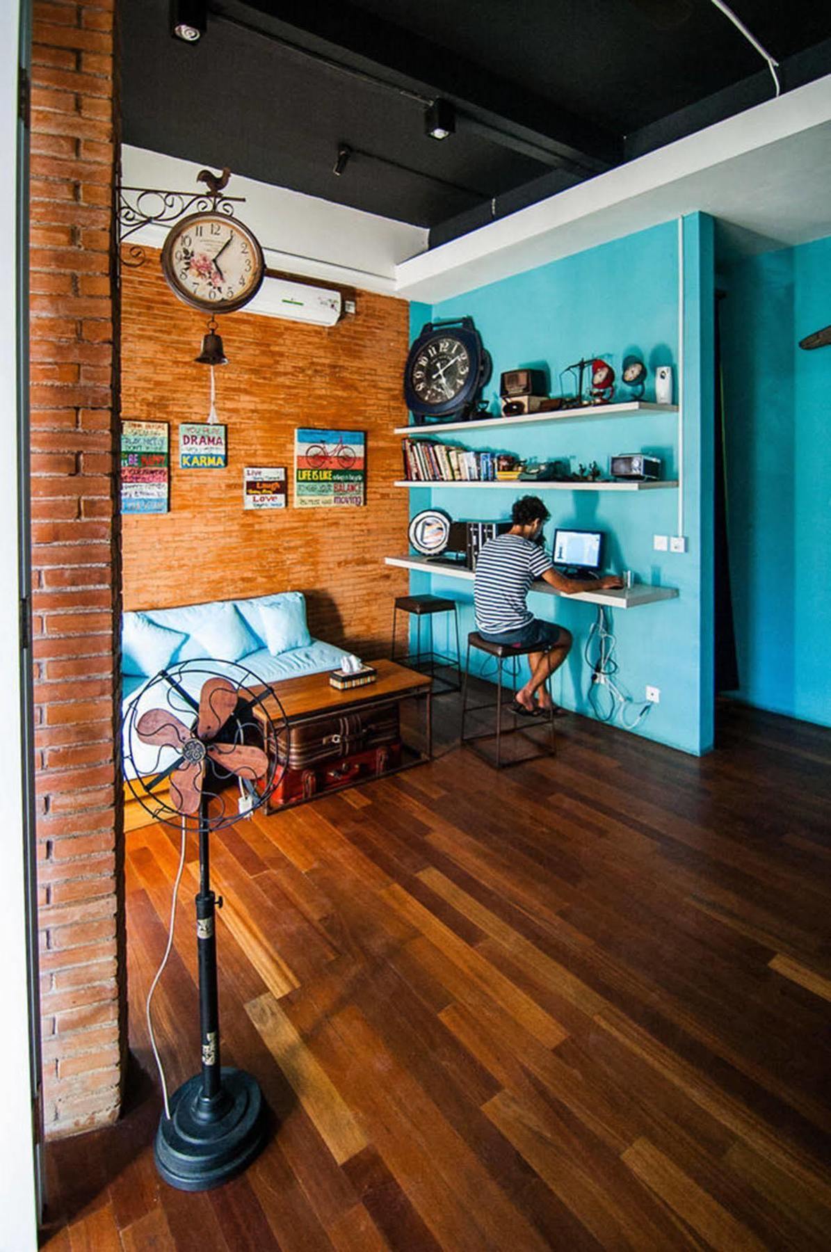 Nau Here Hostel Kuta  Bagian luar foto